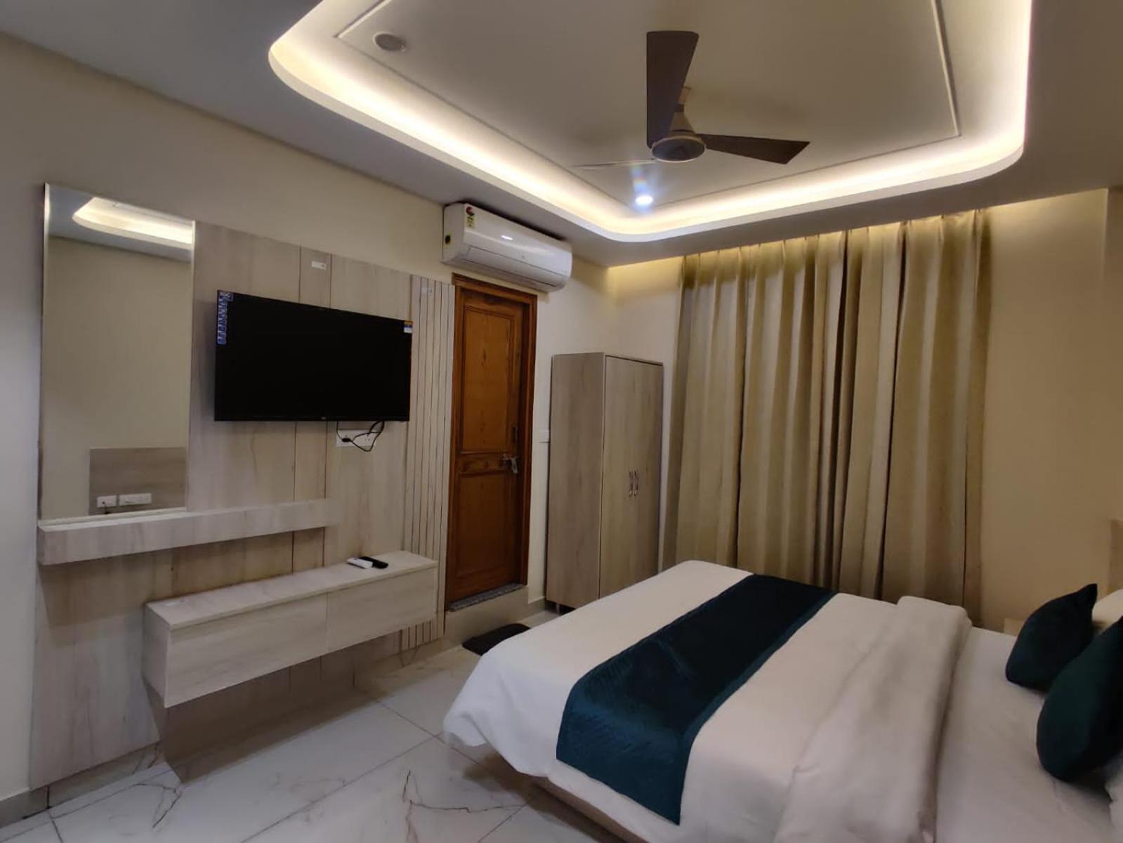 Devaaya Palace Rishikesh Exterior photo