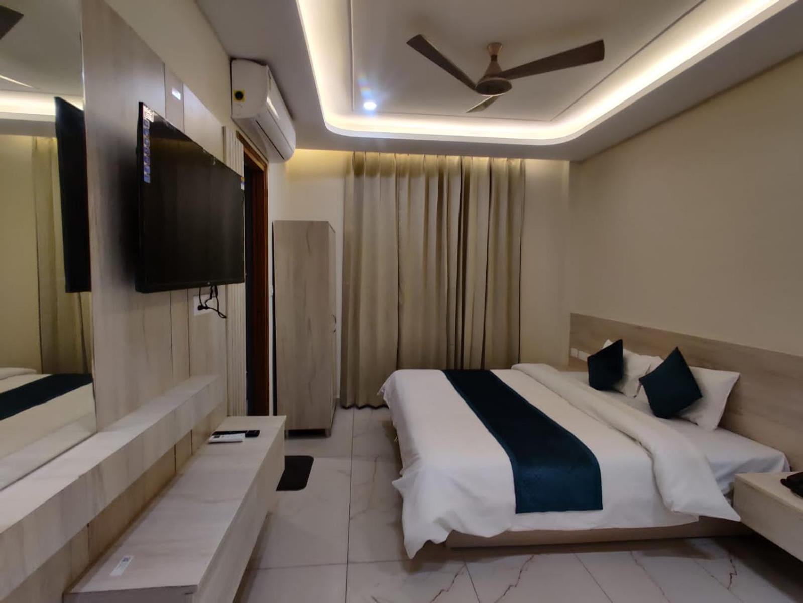 Devaaya Palace Rishikesh Exterior photo